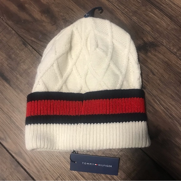 [2 for $30] Brand new NWT Tommy Hilfiger Toque - Picture 4 of 5